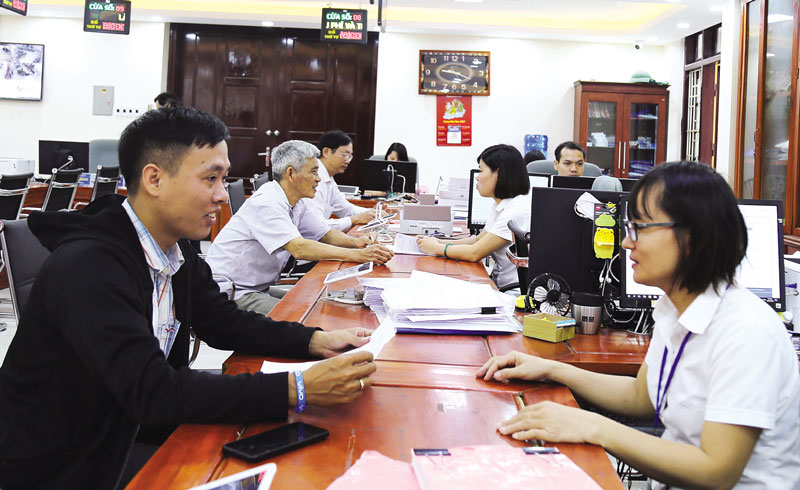 Ngày đầu vận hành chính quyền thị xã tại Quế Võ và Thuận Thành