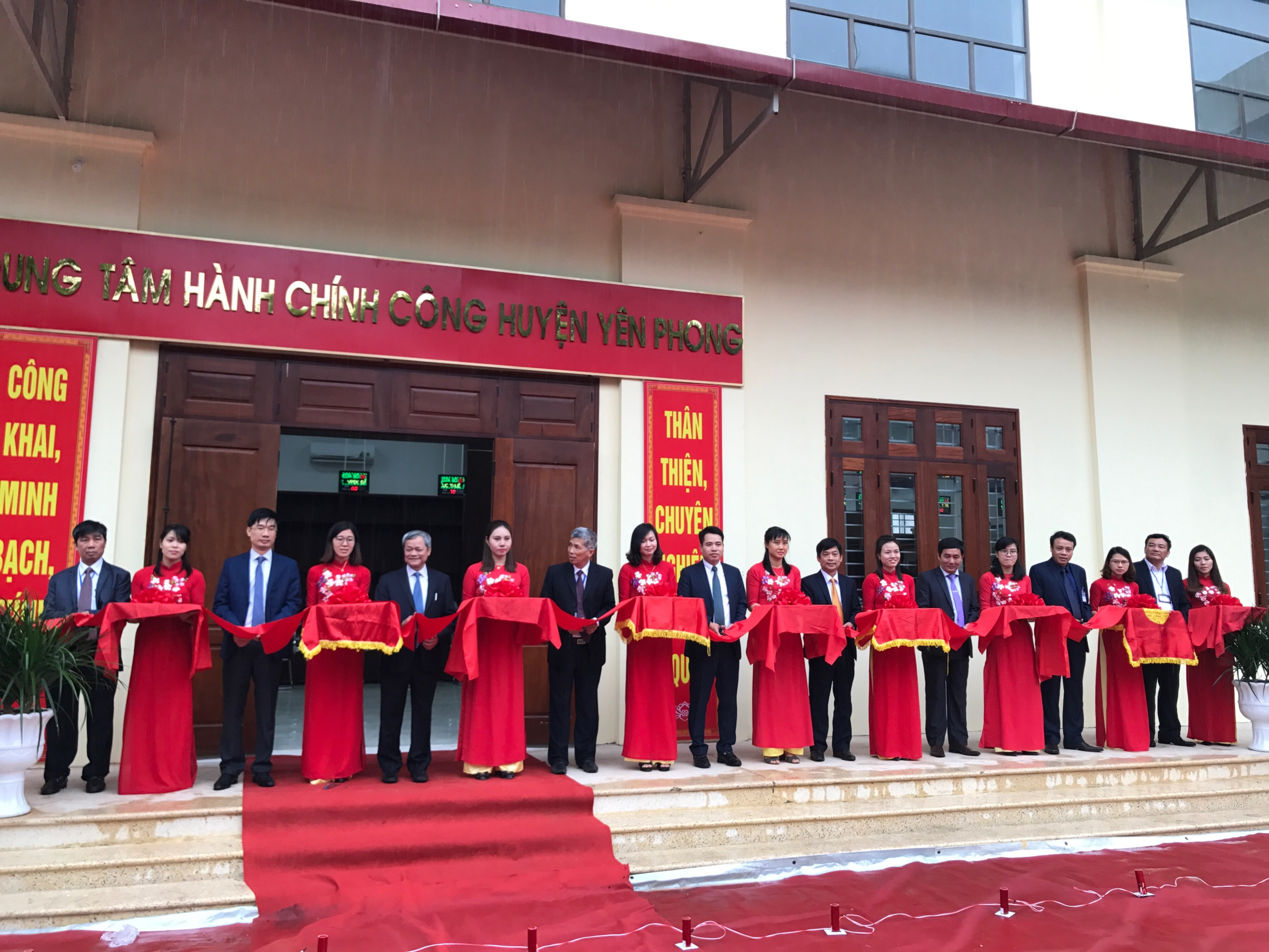 Trung tâm HCC huyện Yên Phong